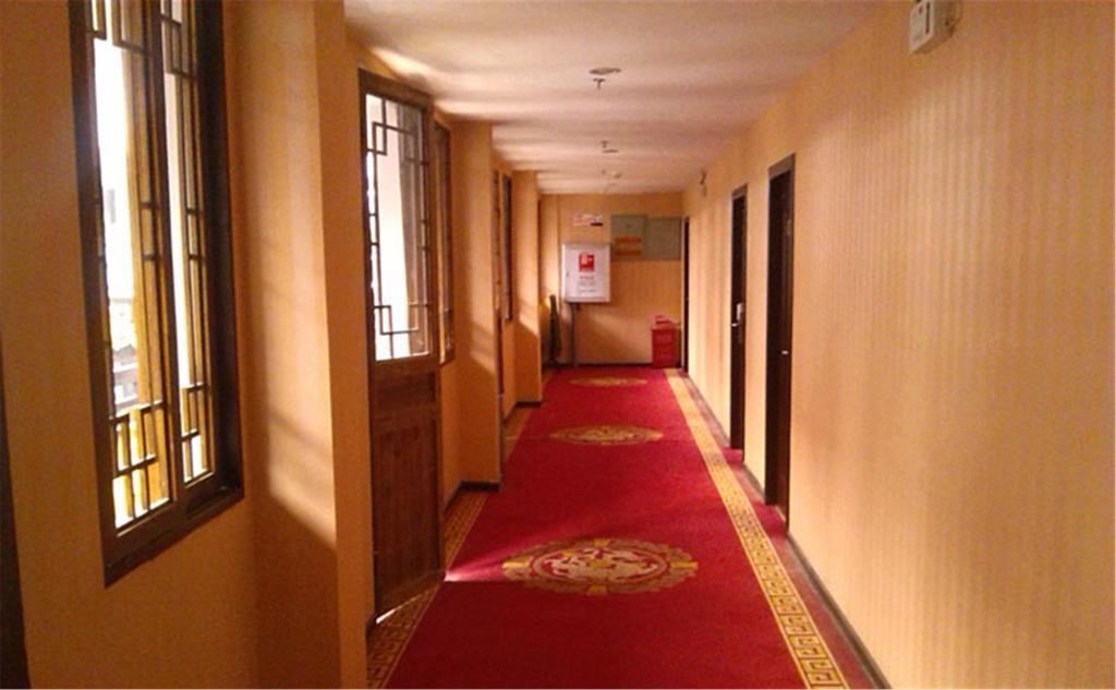 Wudangshan Yinjie Holiday Hotel Danjiangkou Exterior photo